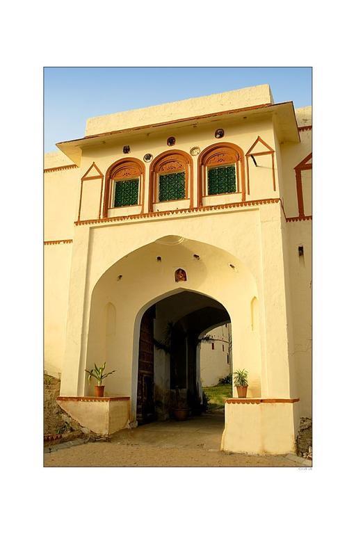Pachewar Garh Fort Exteriér fotografie