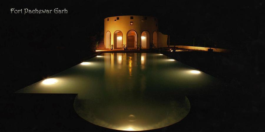Pachewar Garh Fort Exteriér fotografie